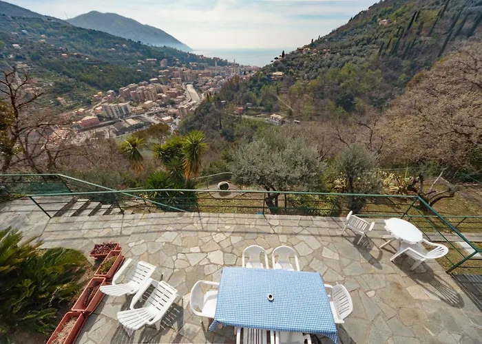 Pia Villa